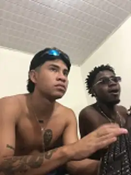 logannth online show from February 18, 7:07 am