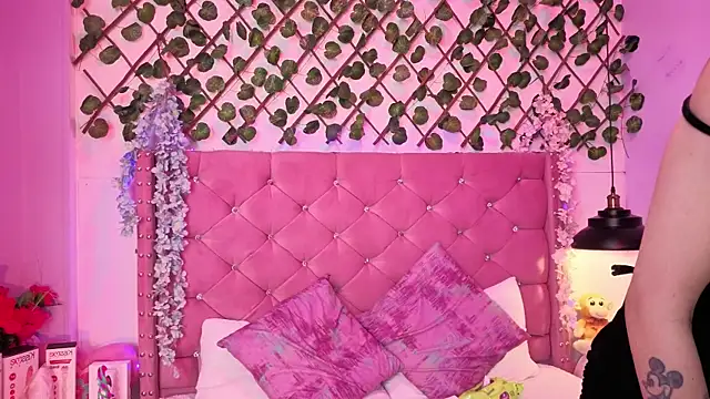 lauren evans96 online show from March 21, 8:19 am