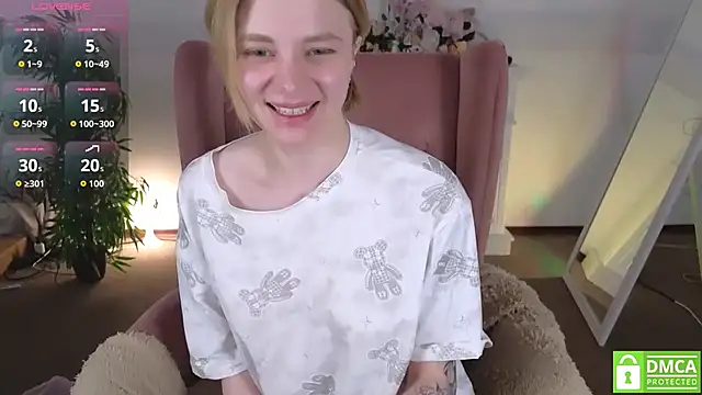 MirraBellanta online show from May 16, 1:52 am