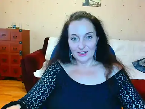 Alice3694 online show from April 1, 6:36 am