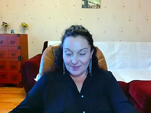 Alice3694 online show from September 28, 6:53 am