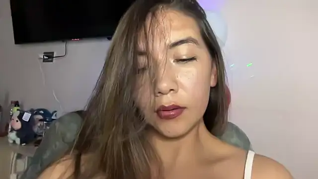 Iris lee online show from February 16, 11:26 pm