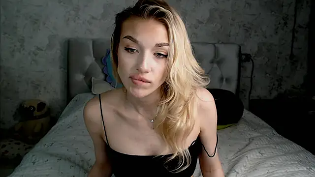 Ella Milla online show from May 14, 4:35 pm