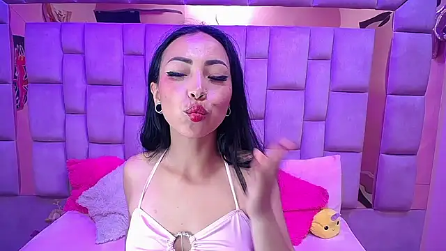 nathalia pink online show from October 2, 8:36 pm