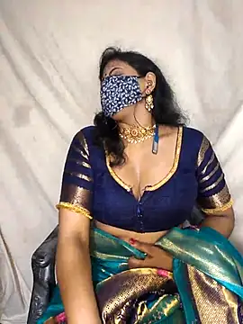 Lovely12streaming online show from September 25, 7:45 pm