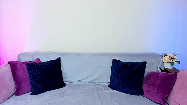 MelodyHudson online show from October 3, 6:29 am