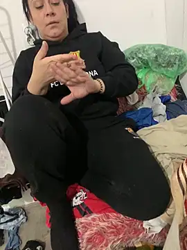 lora19922 online show from February 13, 6:20 pm