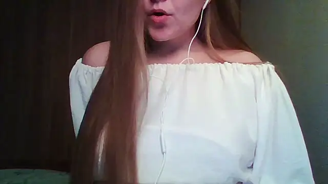 Evasapples online show from April 15, 7:36 pm