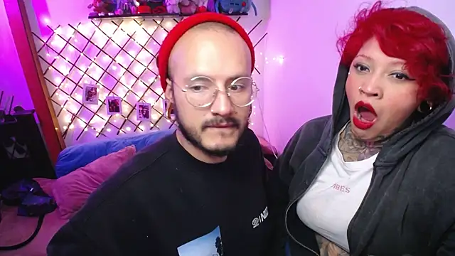 tatouagendecouple online show from November 26, 3:07 am