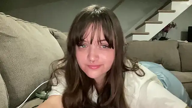 princess emily4723 online show from July 8, 3:20 am