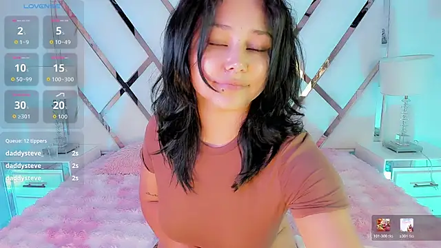 sexyy kitty18 online show from June 24, 7:24 pm