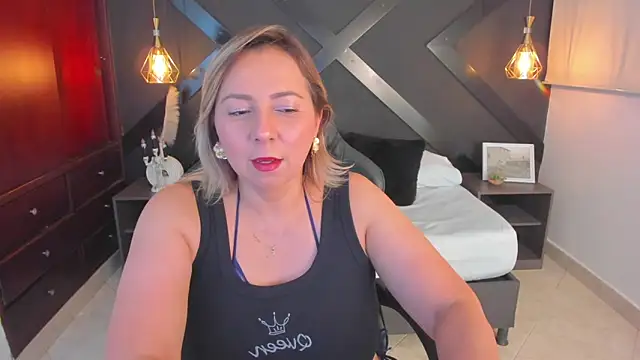 andre soto  online show from November 1, 1:10 am