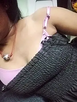 Snapshot of aadhini01 chatting on October 31, 6:56 pm aadhini01 online show from October 31, 6:56 pm