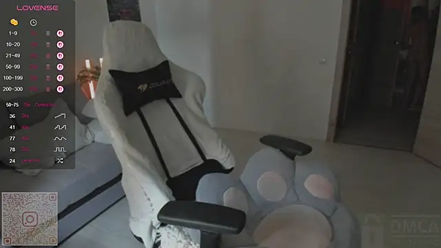 whoa-hoa-hoa-hoa-hoa online show from September 13, 10:56 am