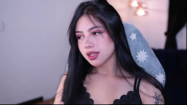 myeimmy 33 online show from May 30, 12:25 pm