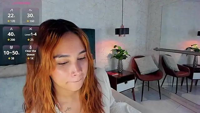 AdeleAndersonn online show from April 17, 9:50 pm