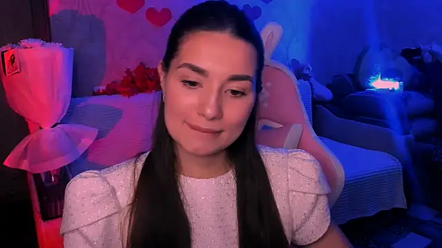 Swee Alicee online show from February 13, 7:37 pm