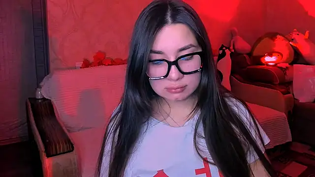 Swee Alicee online show from December 22, 6:55 pm