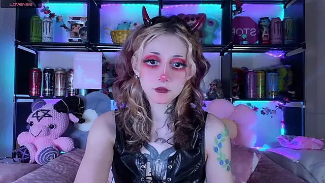  Devill Baby online show from May 30, 9:43 pm