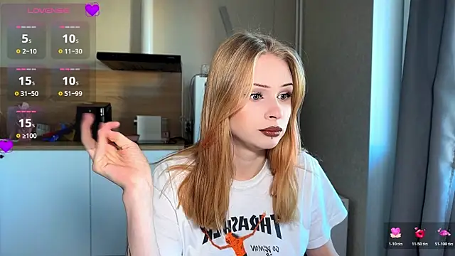 lisa barbie online show from April 11, 3:59 pm