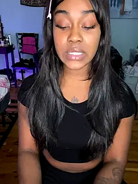 Snapshot of ebonycatlisaaaalime chatting on October 20, 12:41 pm ebonycatlisaaaalime online show from October 20, 12:41 pm