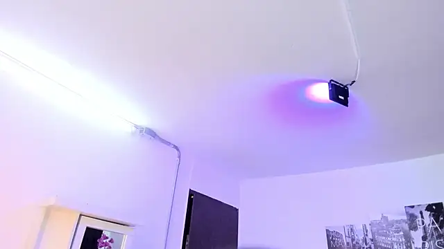 Amy Kiitty  online show from November 4, 12:43 pm