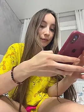 viviandaimond1 online show from February 5, 8:01 pm