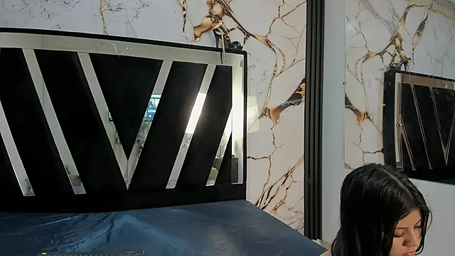 KarinaSimonz online show from October 17, 7:39 pm