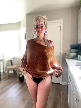 Eva Monroe- online show from December 15, 5:07 pm