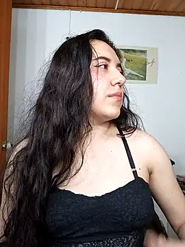 Emi chik online show from November 13, 11:31 am