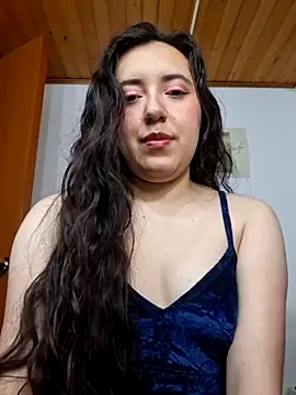 Emi chik online show from March 11, 11:36 am