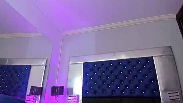 Eyleen Santos online show from December 17, 7:51 pm