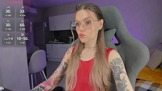 Marta May  online show from April 7, 11:45 am