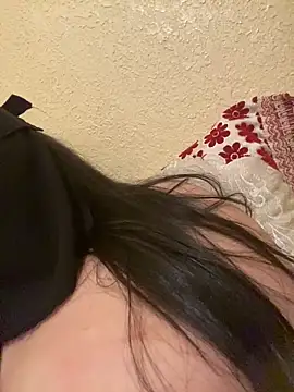 Cameelia online show from November 23, 10:06 am