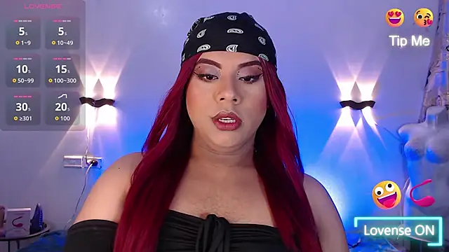 Emili Roux online show from November 20, 12:28 pm