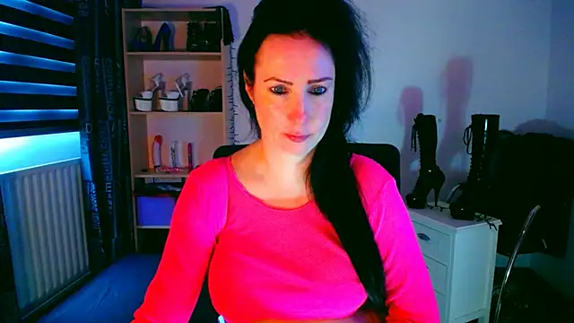 Sebriena online show from December 2, 9:21 am