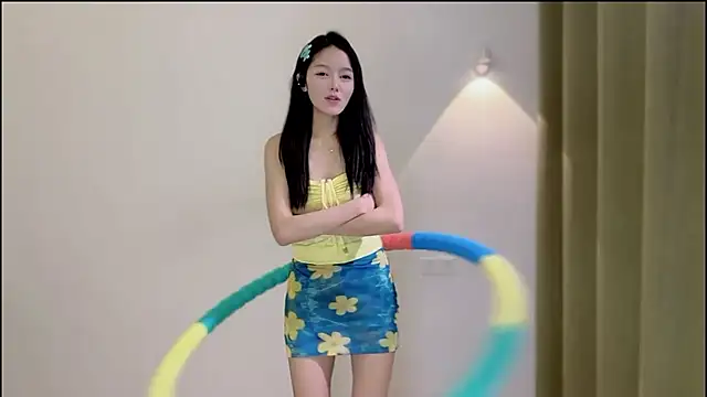 xiaodaibabyy online show from October 24, 4:25 pm