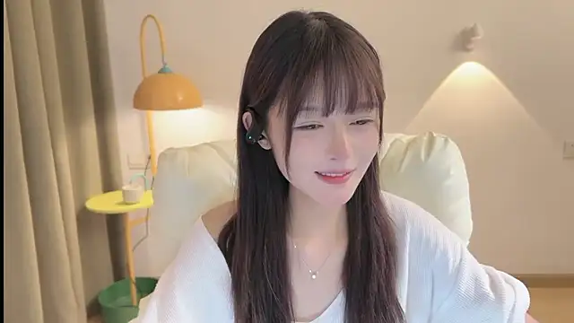 xiaodaibabyy online show from September 9, 1:33 pm