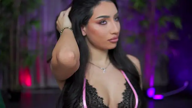 GinaValentinna online show from October 20, 7:17 pm