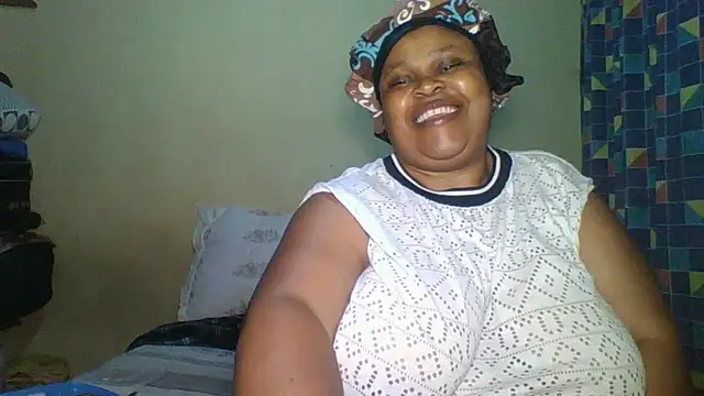 9voluptiustits online show from May 19, 6:04 pm