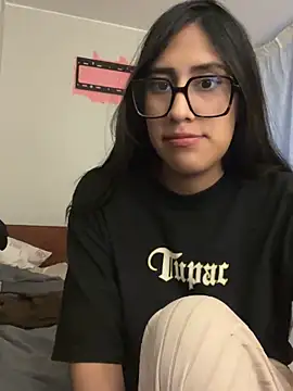 AleFantasy0001 online show from October 9, 1:21 am