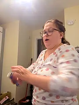 SassyTallulahMae online show from April 18, 7:18 pm