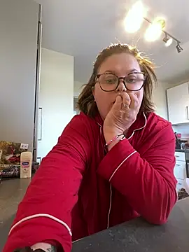 SassyTallulahMae online show from April 11, 2:21 pm