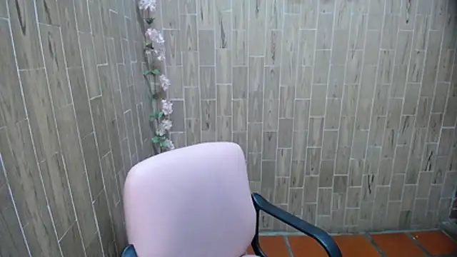 solyeria online show from March 27, 6:08 pm