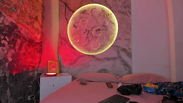 JulietaKane online show from February 7, 5:00 am