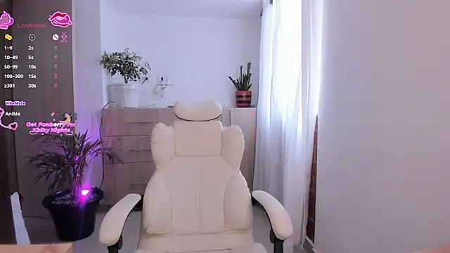 Niicoleta online show from March 2, 9:20 pm