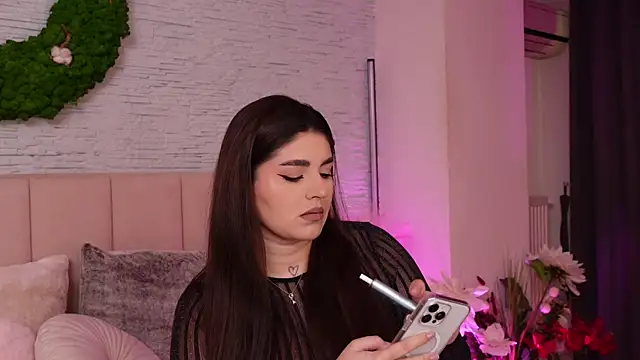 RachelSwaan online show from November 25, 7:43 am