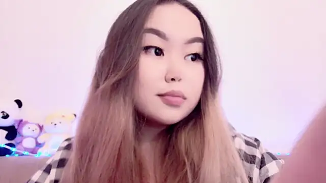 amelia sunlight online show from March 24, 3:28 pm