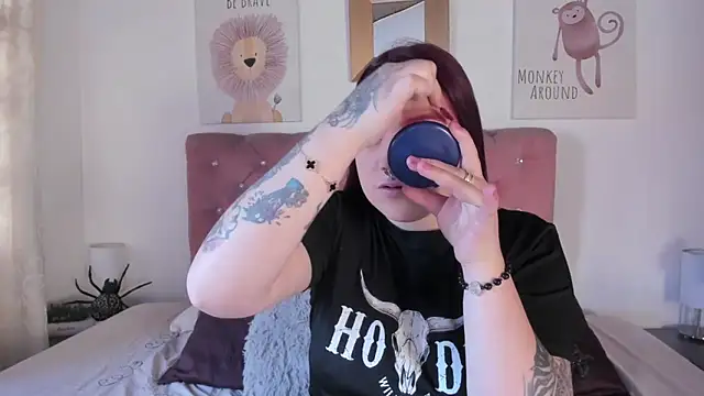 CelessteRedds online show from November 11, 11:40 am