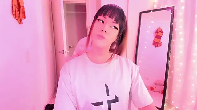 SeraphineADC online show from April 8, 12:24 am